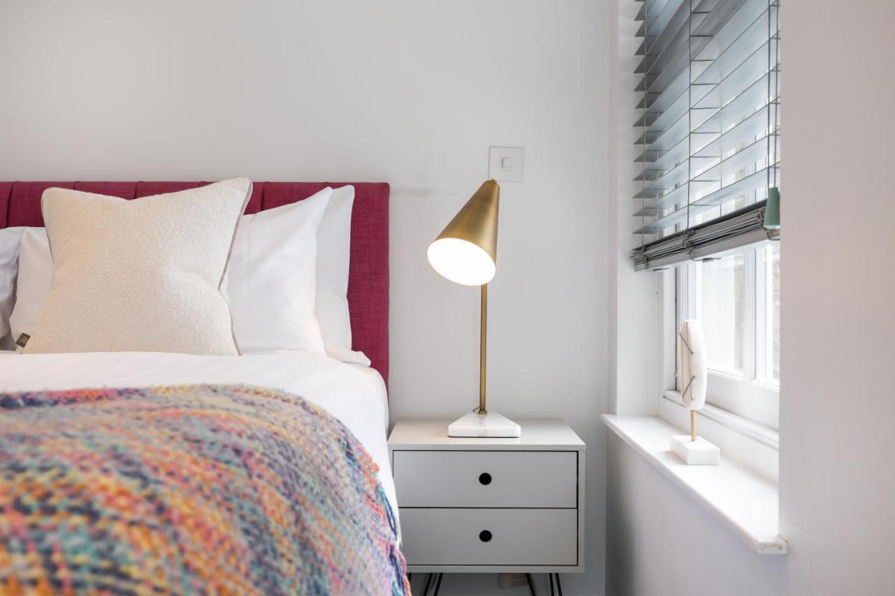 Urban Chic - Rathbone Apartment Londra Exterior foto