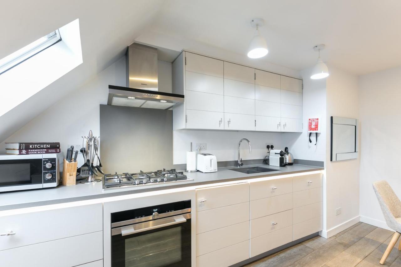 Urban Chic - Rathbone Apartment Londra Exterior foto
