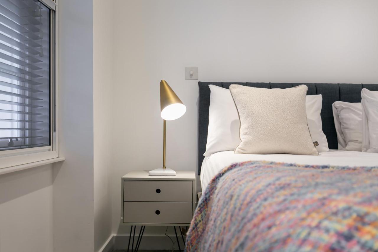 Urban Chic - Rathbone Apartment Londra Exterior foto